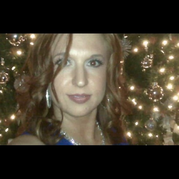 Meet your Posher, Julie - Picture 8 of 10